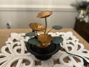 Copper Lily Pad Tabletop Fountain